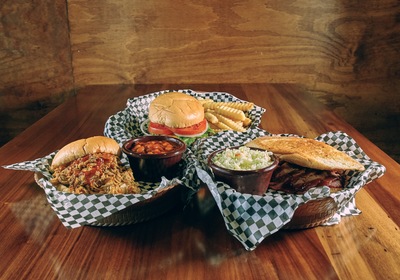 Discover Cool-Weather Comfort Food with Dustin's Bar-B-Q