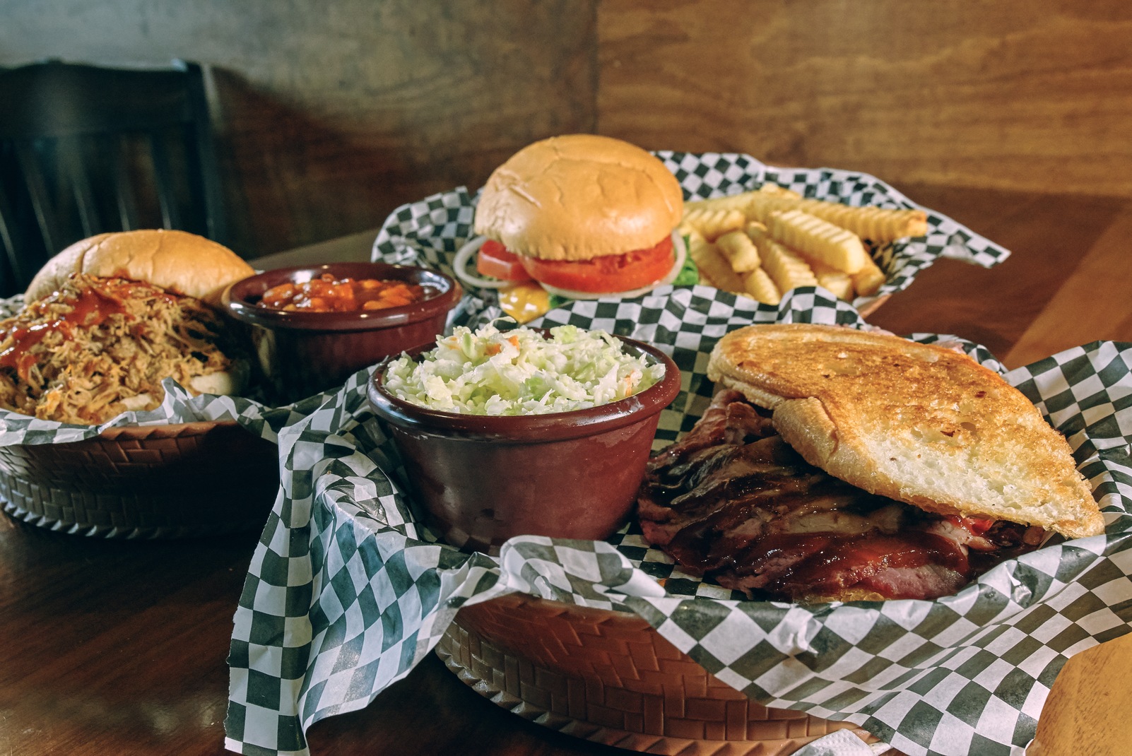 What Makes Dustin's BarBQ the Best BBQ in Orlando?